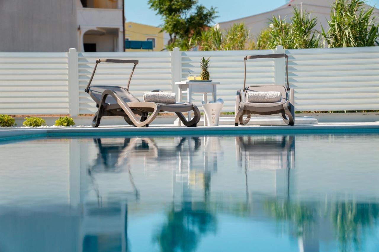 Apartvilla Pag Pag Town Buitenkant foto